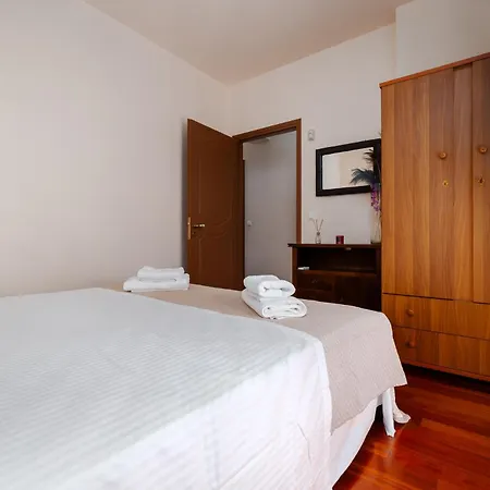Southplace63 Cozy House 500M From Beach Vári Buitenkant foto